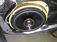 Установка акустики Infinity REF-6522ix в Mazda 3 BL